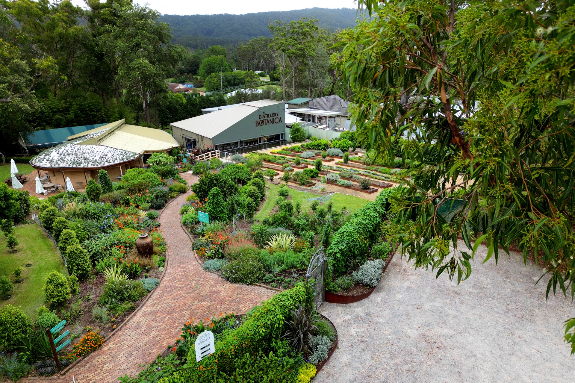 New Distillery Botanica cellar door opens on Central Coast