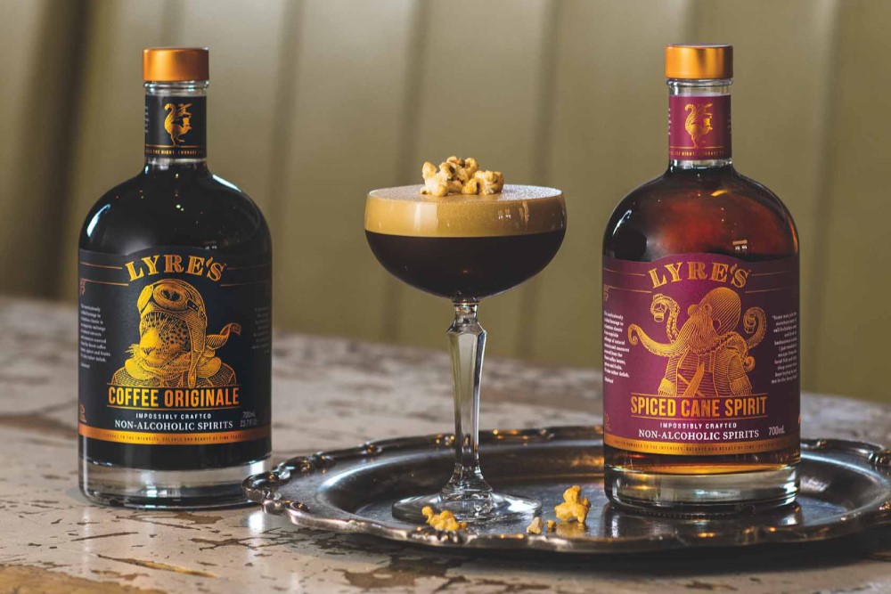 Lyre's Dry July cocktail