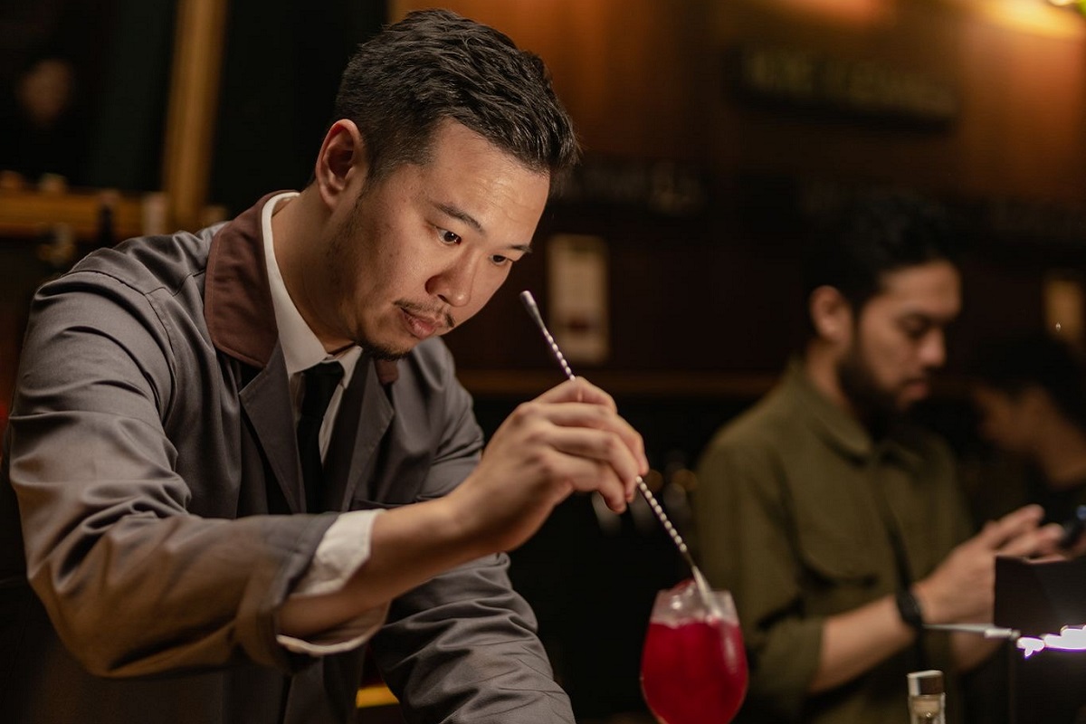 Andrew Ho Altos Bartender