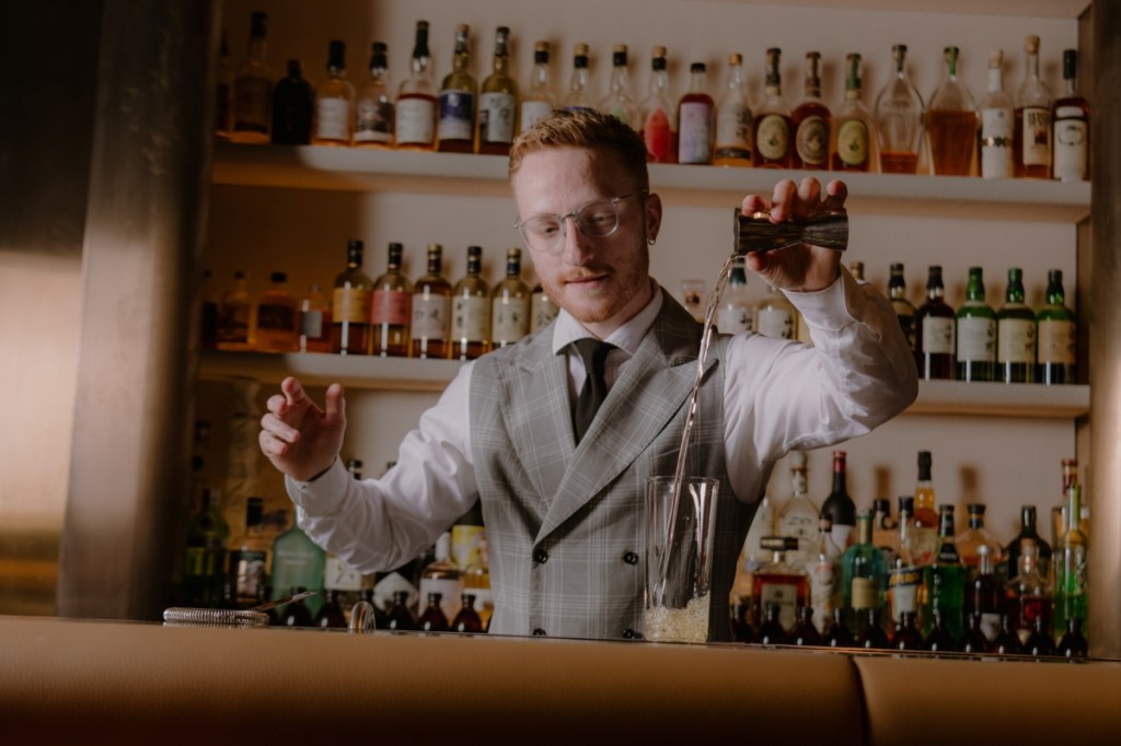 Suntory Bar